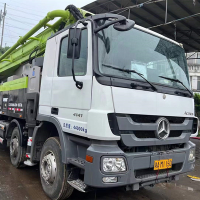 Zoomlion hidráulico entrega em segundo a bombas concretas 400L diesel 49m