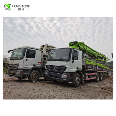 Equipamento de construção usado/velho 53M Concrete Pump