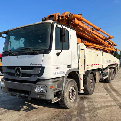 A maquinaria de Zoomlion usou o caminhão da bomba concreta, bomba concreta montada caminhão de 56m